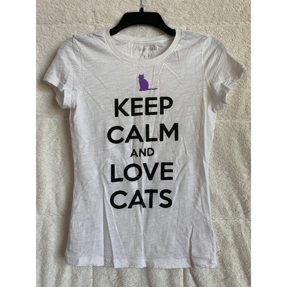 Aeropostale Tops - Cat Text Graphic Tee